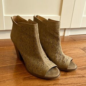 Restricted brand booties